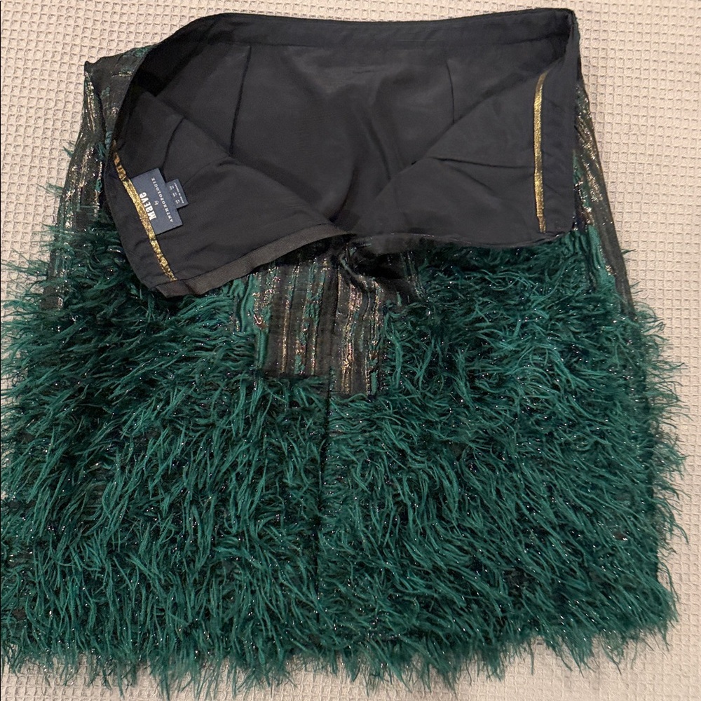 Maeve Emerald Feathered Pencil Skirt - Picture 4 of 4